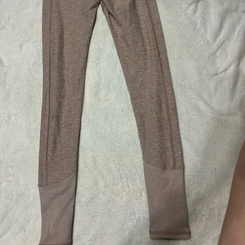 ALO Yoga Beige heathered High-Waisted Leggings Size XXS Athletic Yoga Pants